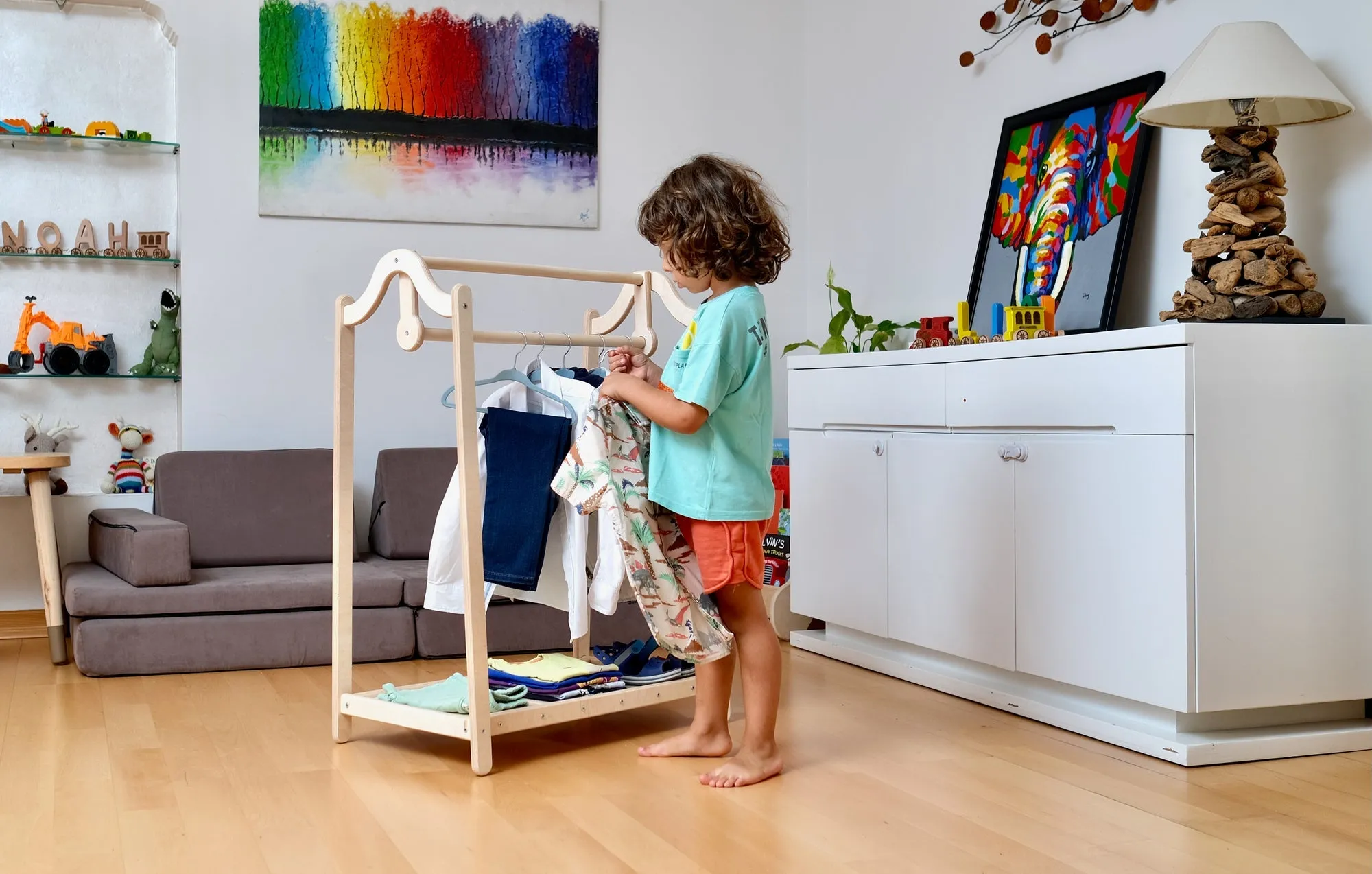 🧸 Montessori Wooden Kids Clothing Rack