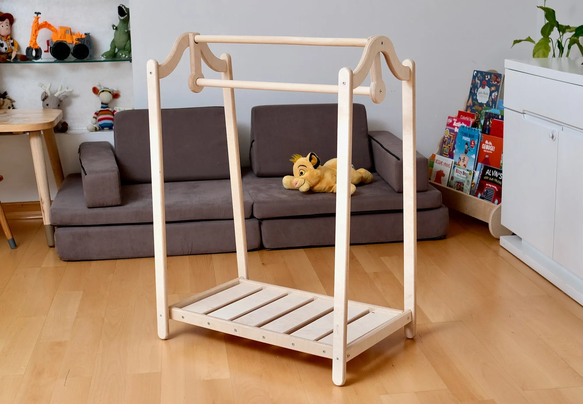 🧸 Montessori Wooden Kids Clothing Rack