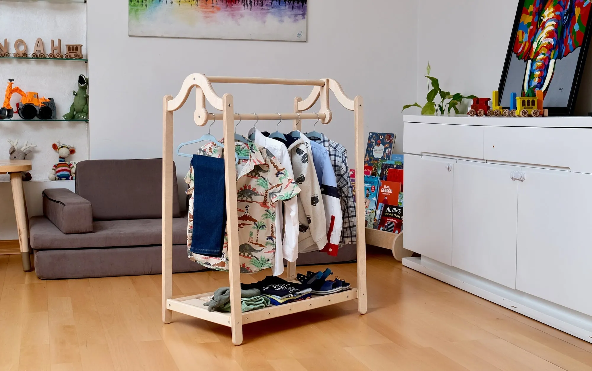 🧸 Montessori Wooden Kids Clothing Rack