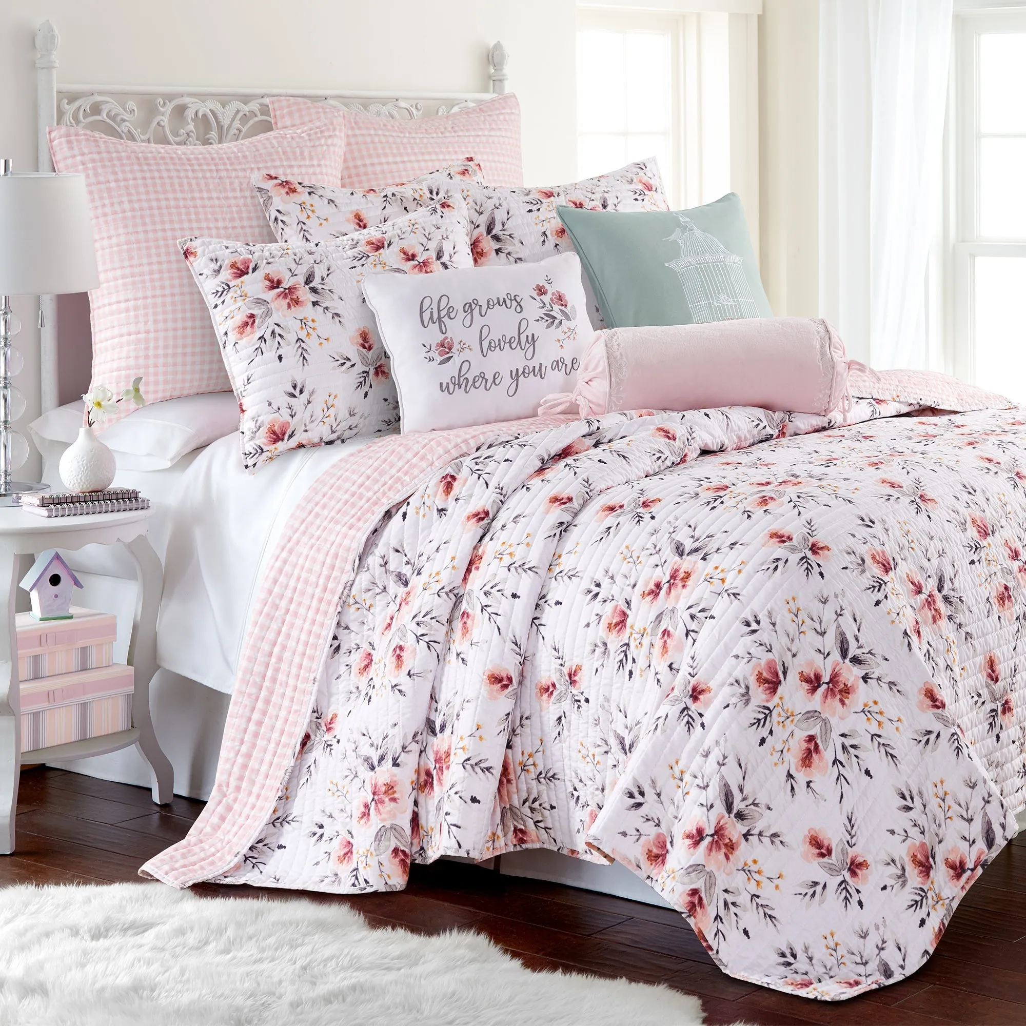 Adeline Quilt Set