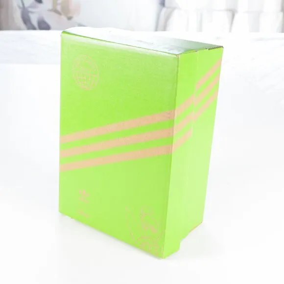 Adidas Limited Edition Disney Tinker Bell Shoes New in Box size 10 (little kids)