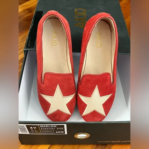 Akid BNIB Marlow Star loafer, NEW