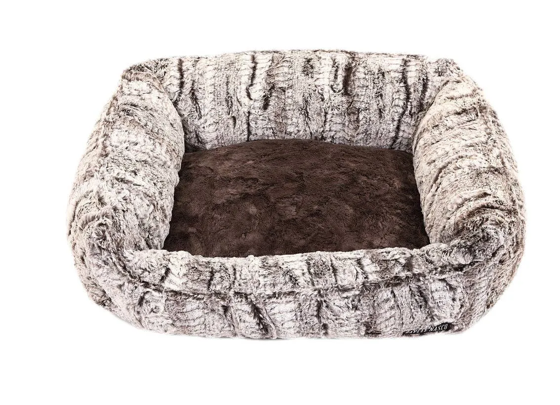 Gator with Grey Mink Lounge Bed: Medium