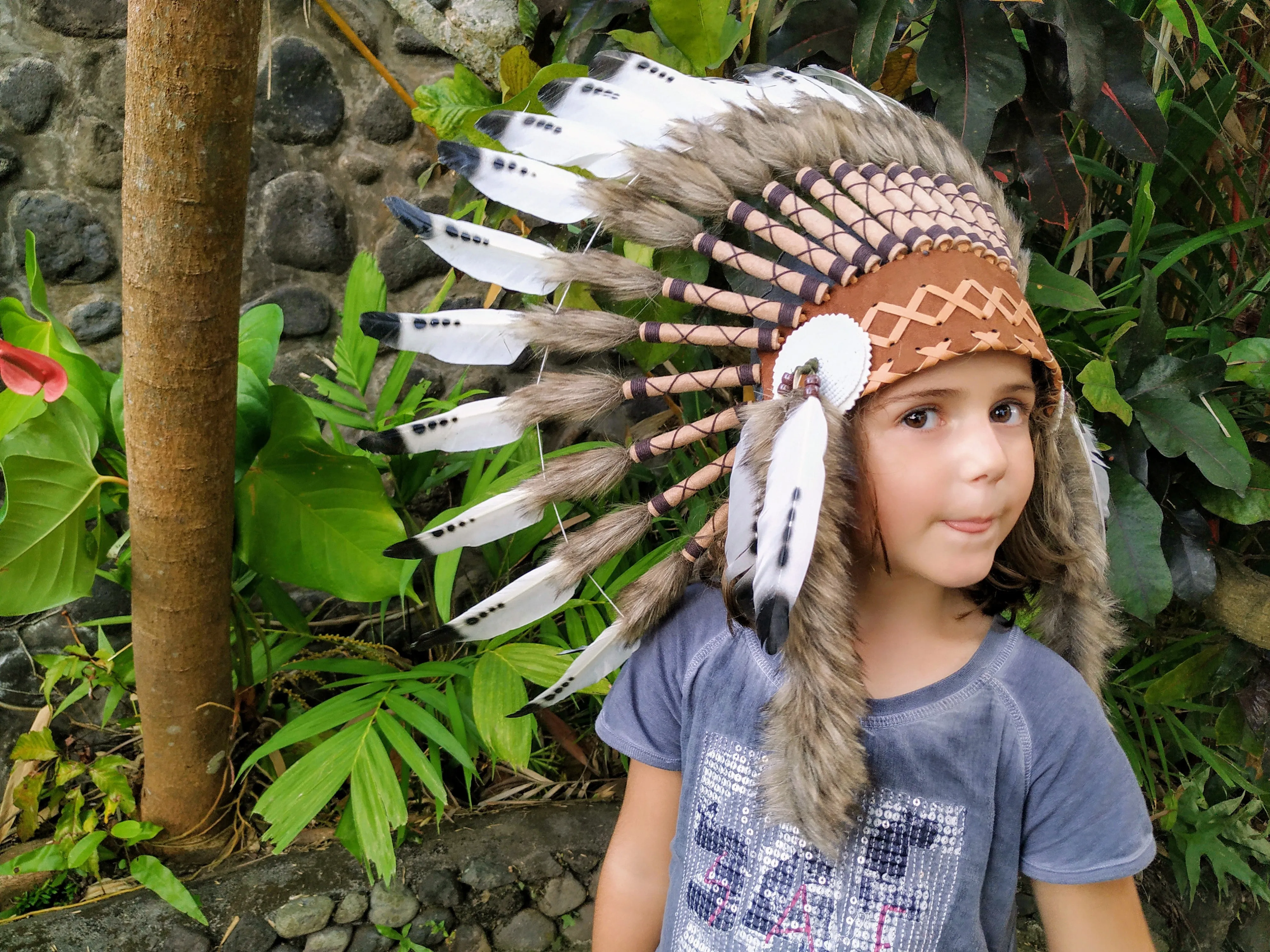 K12 From 5-8 years Kid / Child's: white and black swan feather Headdress 21 inch. – 53,34 cm.