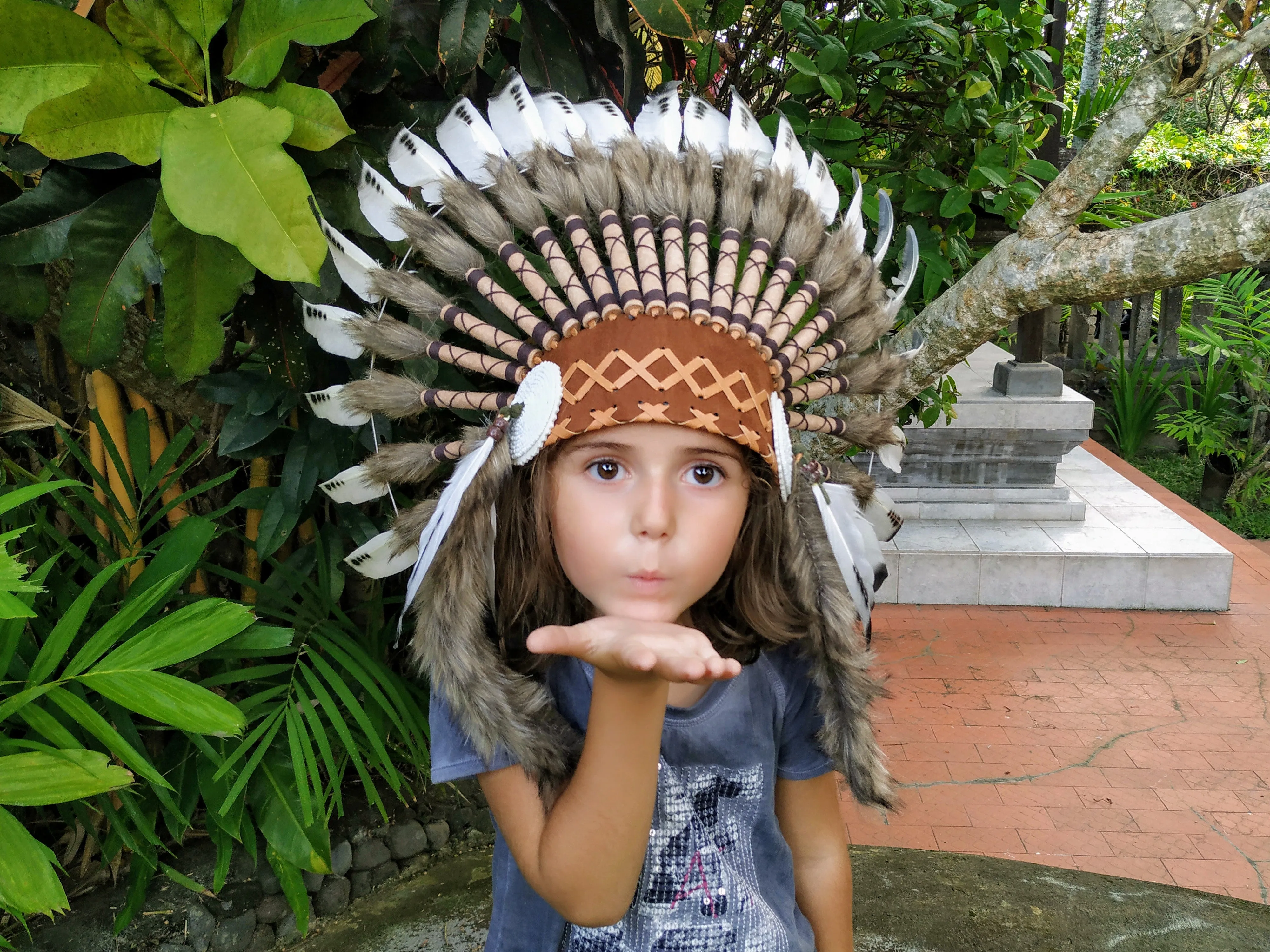 K12 From 5-8 years Kid / Child's: white and black swan feather Headdress 21 inch. – 53,34 cm.