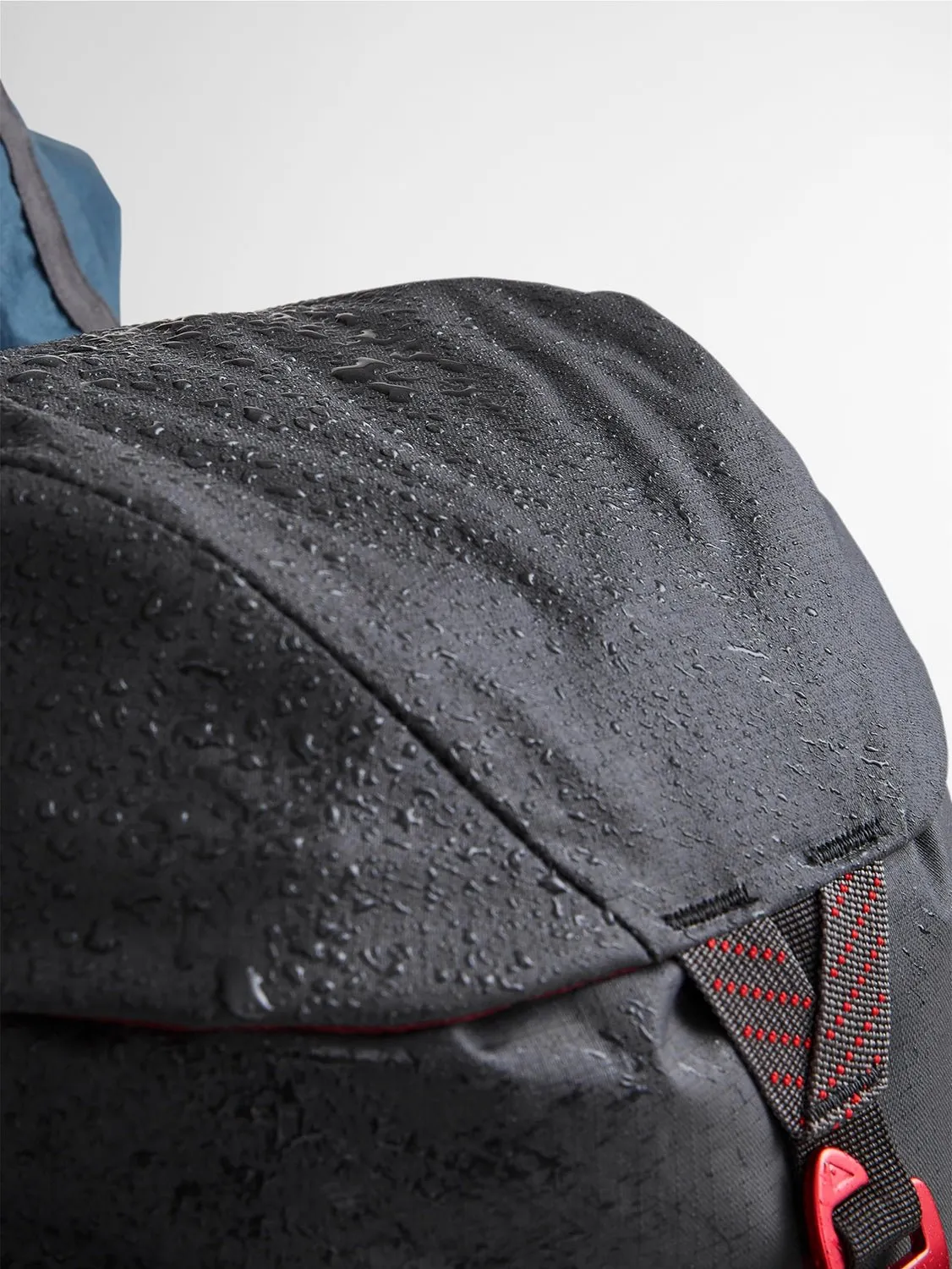 Klättermusen: Fjörm Backpack 18L - Raven