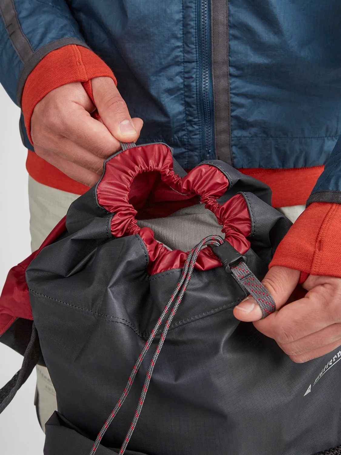 Klättermusen: Fjörm Backpack 18L - Raven