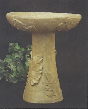 Leaf Birdbath - New