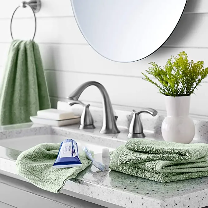 New AmazonBasics Quick-Dry Bathroom Washcloth, 100% Cotton, Set of 12, Seafoam Green