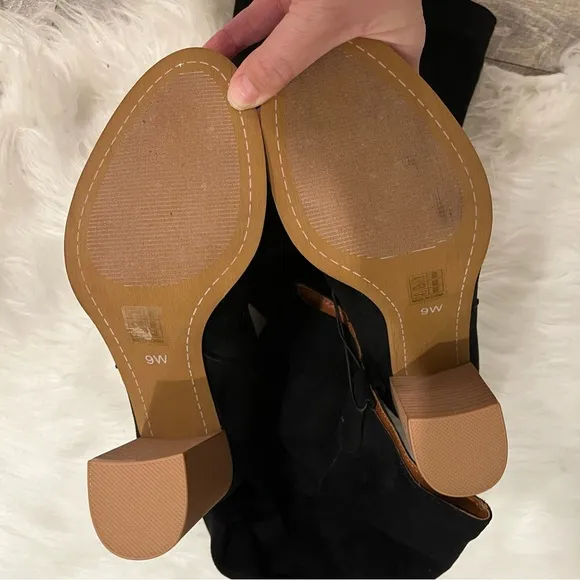 NEW Arula Tall Black Suede Boots Wide With Size 9 NWT