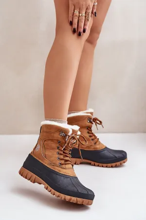 Snow boots