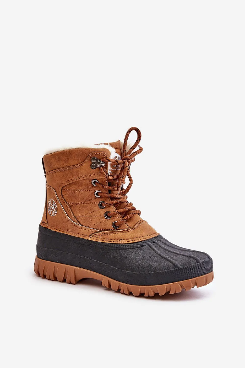 Snow boots
