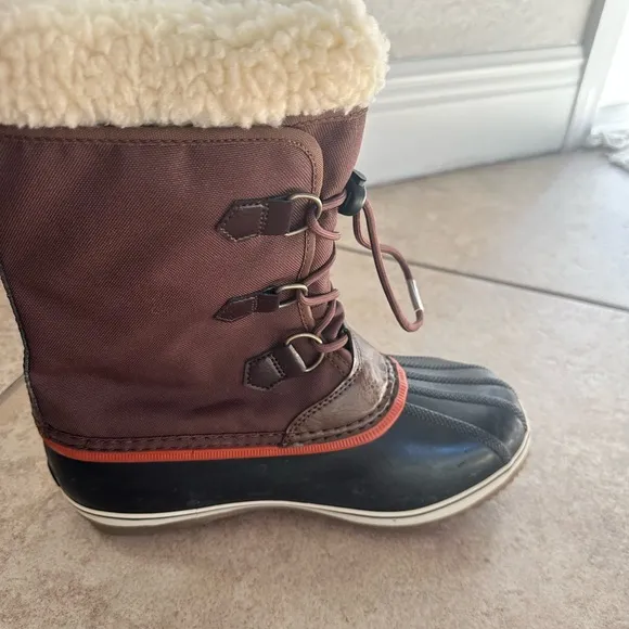 Sorel Winter Boots with Fur Lining