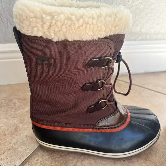 Sorel Winter Boots with Fur Lining