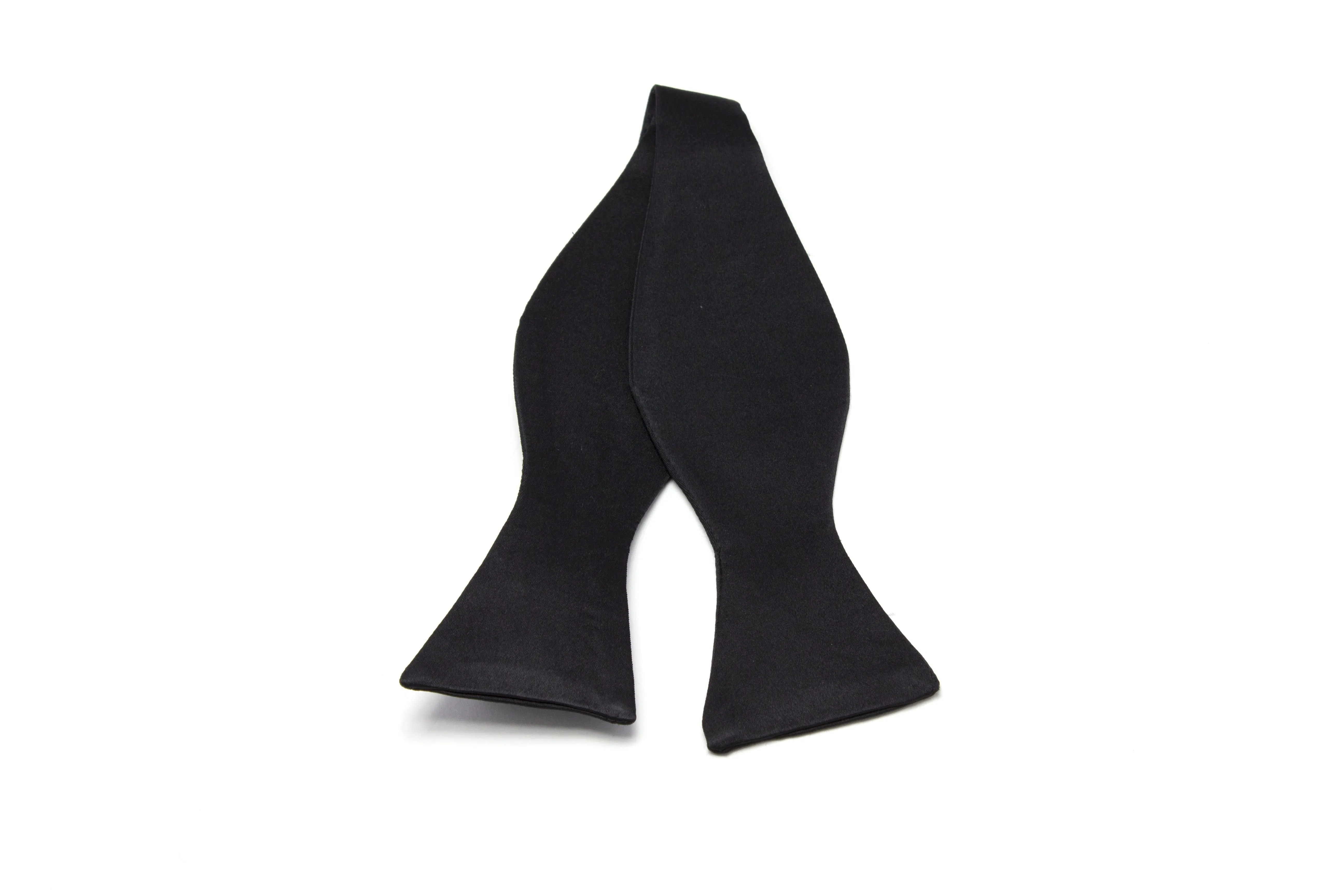 THE CLASSIC - SILK BOWTIE