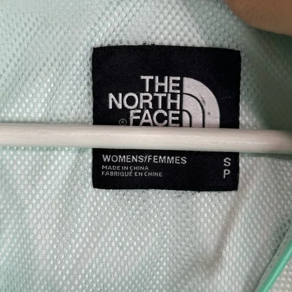 The North Face Women's S Dryvent Rain Jacket Mesh Lining Mint Green &amp; Gray