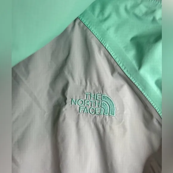 The North Face Women's S Dryvent Rain Jacket Mesh Lining Mint Green &amp; Gray