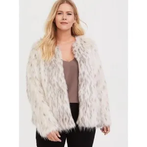 TORRID Cream Faux Fur Crop Jacket sz 4 X