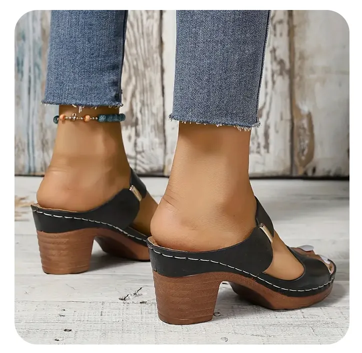 Women's Correction of Cortical Land Shoes