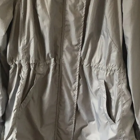 Zella Hooded Pack It Long Rain Anorak Windbreaker